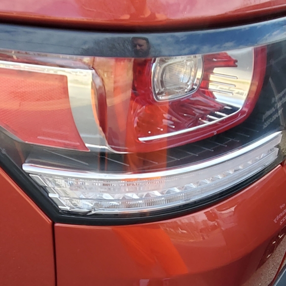 Land Rover Range Rover L494 Rear LED OEM Tailights - Picture 6 of 6